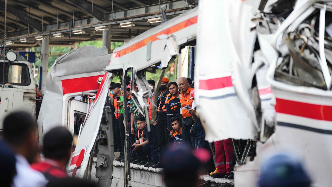 KNKT Ungkap Petunjuk Baru dalam Investigasi Kecelakaan Maut Kereta di Bekasi Timur