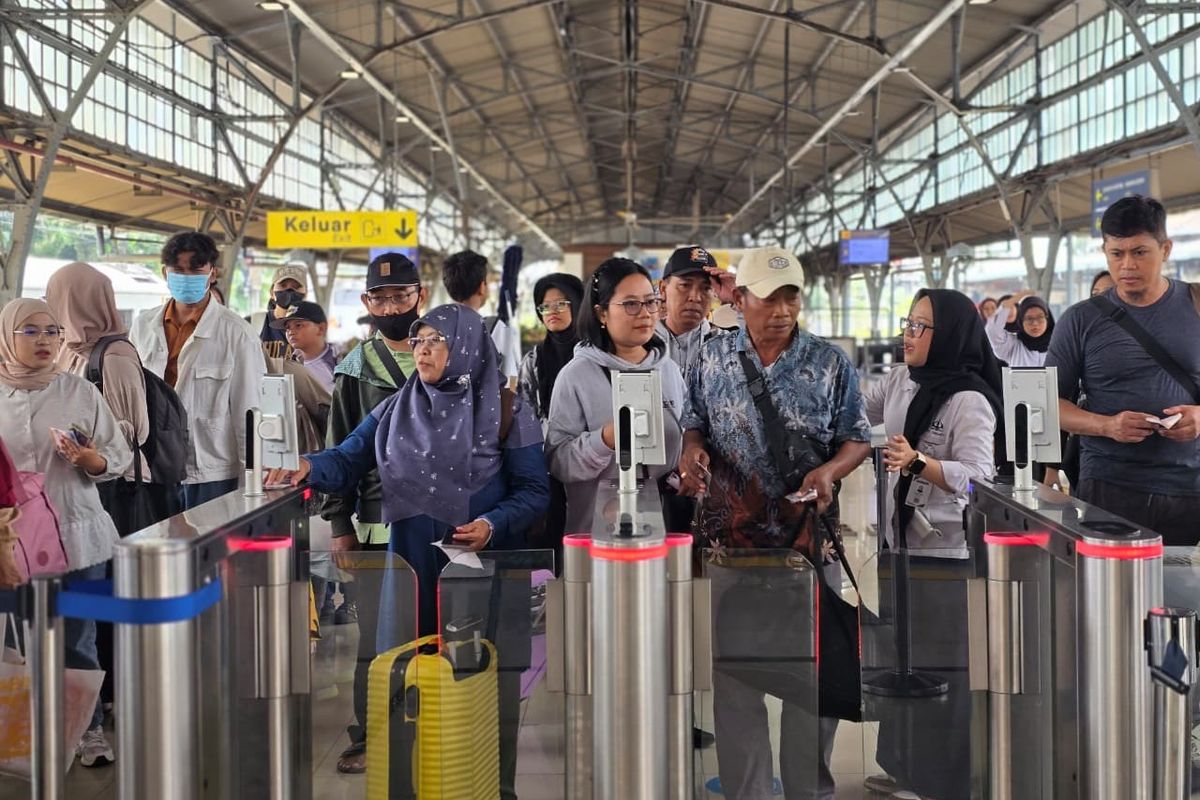 Face Recognition Makin Diminati, 1,68 Juta Penumpang KAI Daop 1 Jakarta Manfaatkan Boarding Tanpa Tiket Fisik