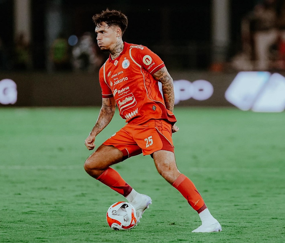 Persija Awali Super League 2026-2027 dengan Sempurna, Shayne Pattynama Yakin Bisa Bersaing Jadi Juara